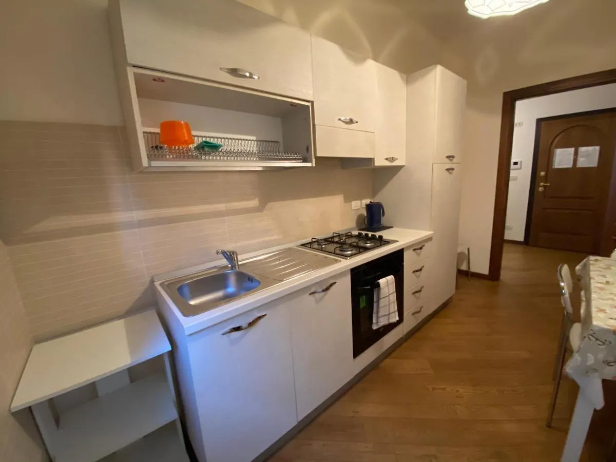 Apartment Appartamenti Altea Sirmione Italy