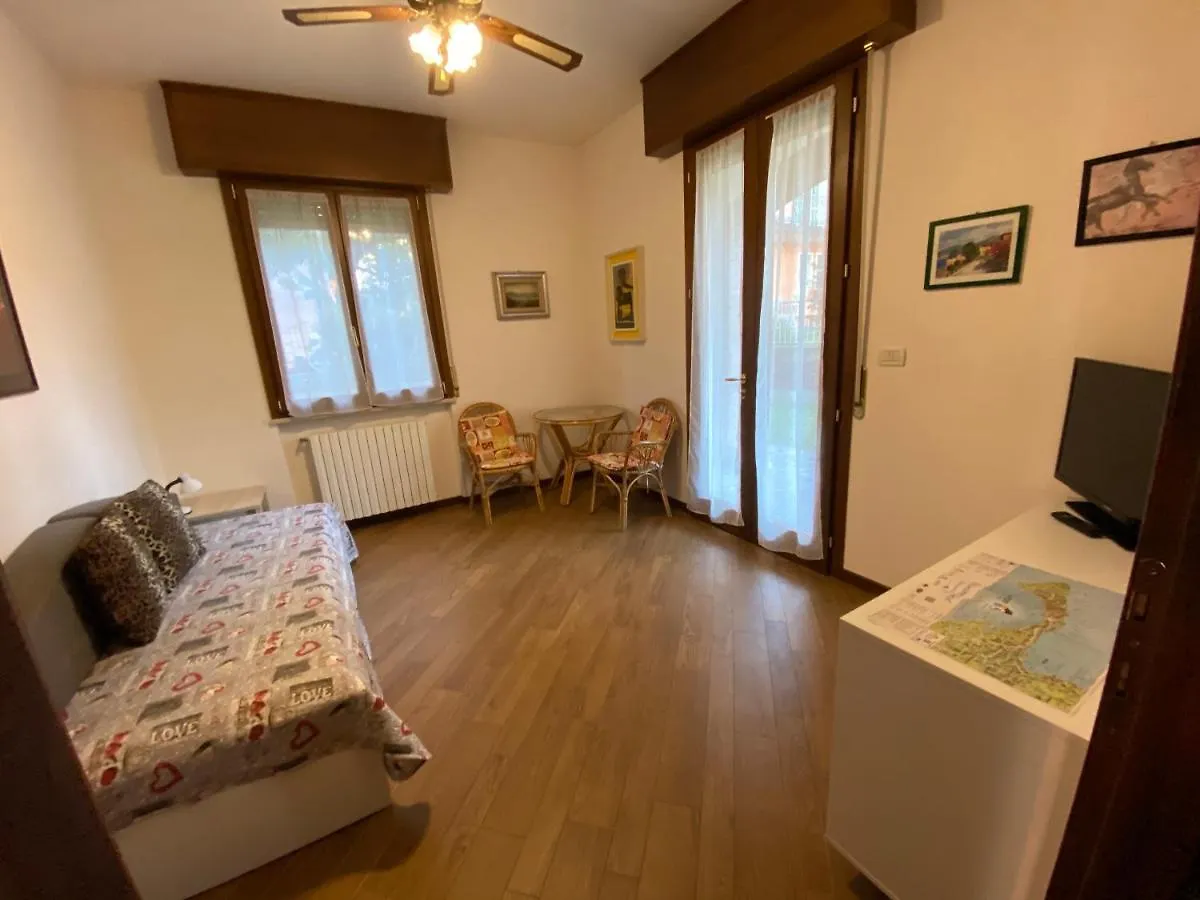 Apartment Appartamenti Altea Sirmione Italy