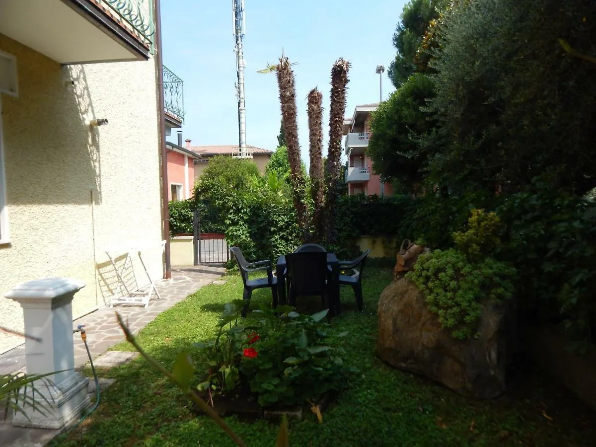 Apartment Appartamenti Altea Sirmione